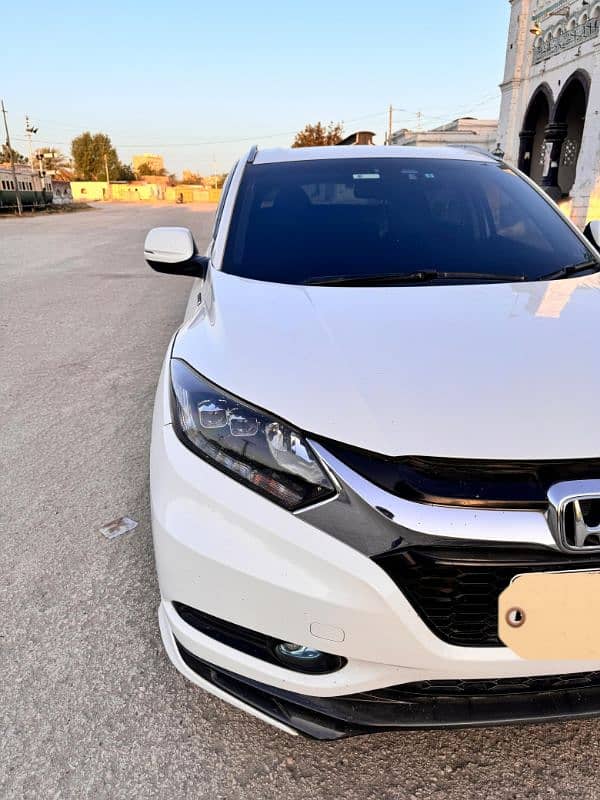 Honda Vezel 2015 3