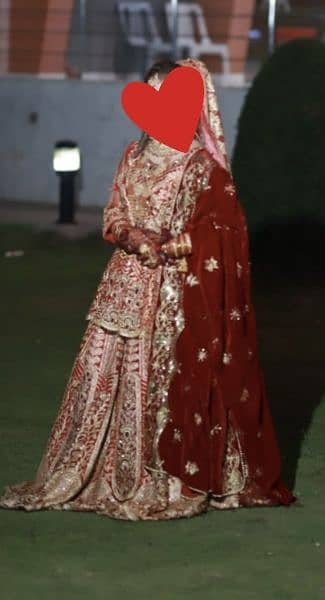 Bridal barat lehnga Just like New dupatty par latkaan bhi lagi hoi hai 2