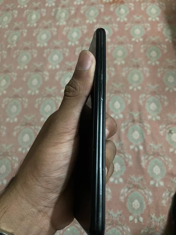 Samsung A20 for sale 3