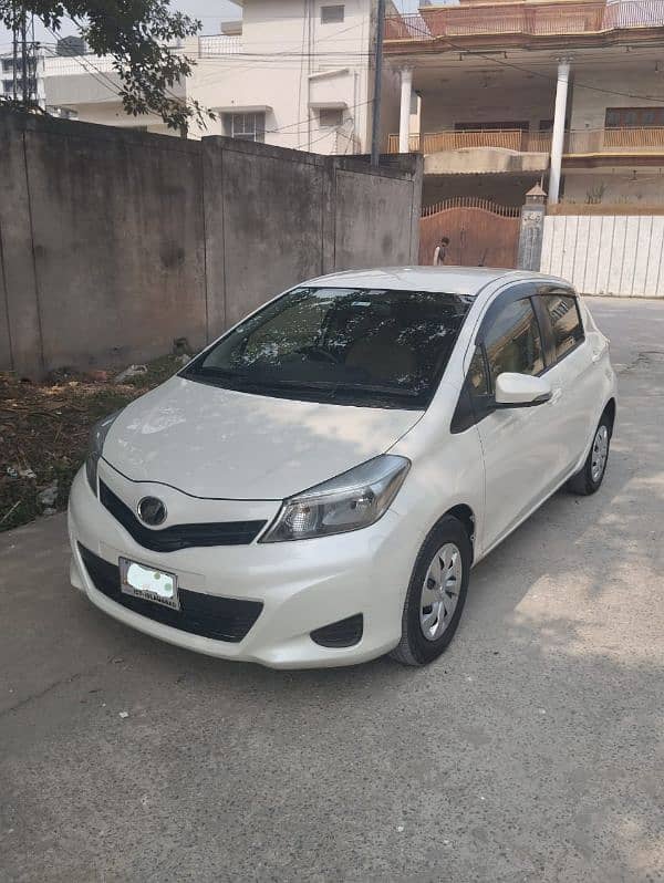 Toyota Vitz 2013 1