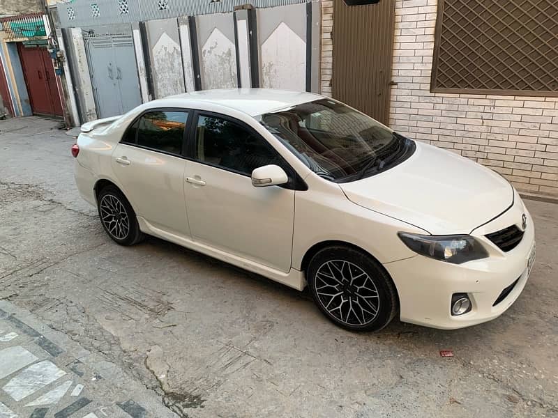 Toyota Corolla XLI 2011 3