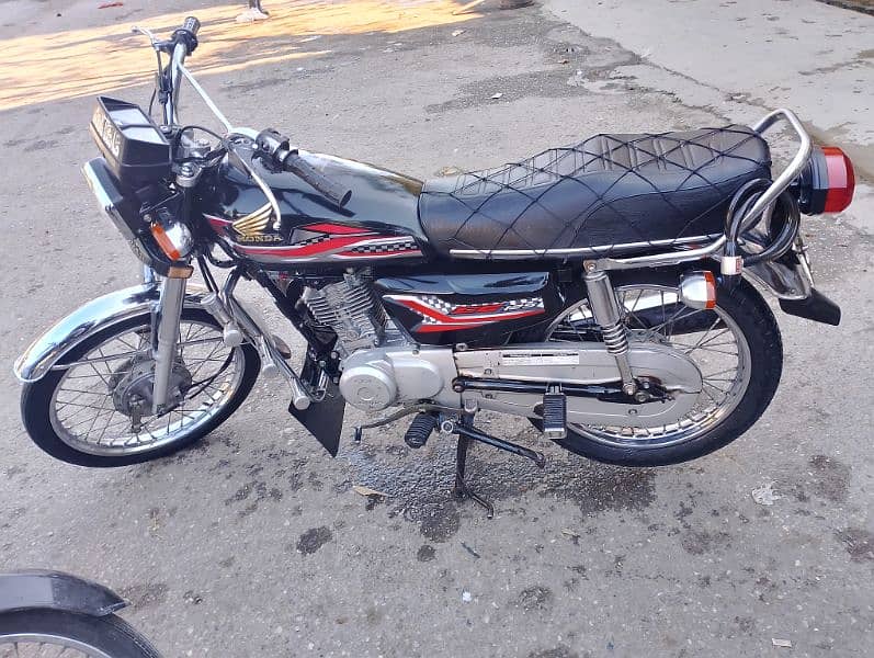 Honda CD 125 Excellent condition very neat and clean for sale 1