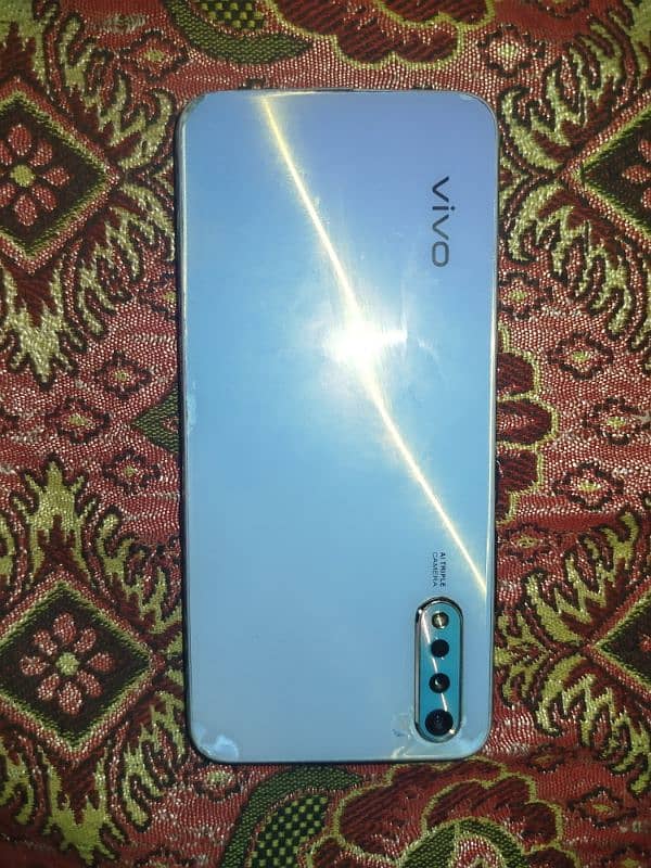 Vivo S1 4/128 1