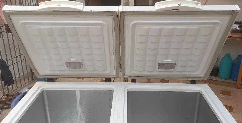 Double Door Deep freezer 3