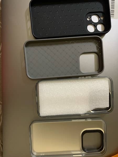 iphone 15 pro cover 1