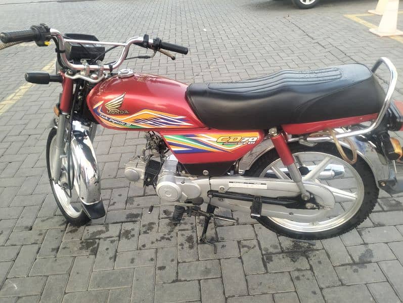 Honda CD 70 6