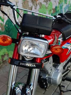 Honda CG 125 cc brand new condition