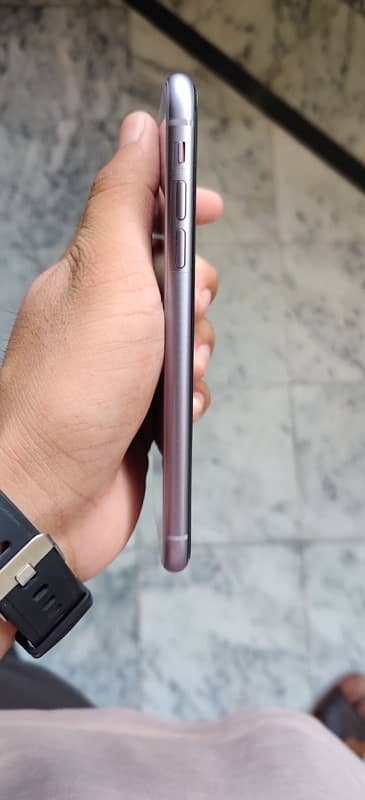 iphone 11  64gb purple  whatsapp call 03077647749 6