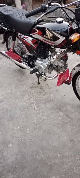 Honda cd 70 6