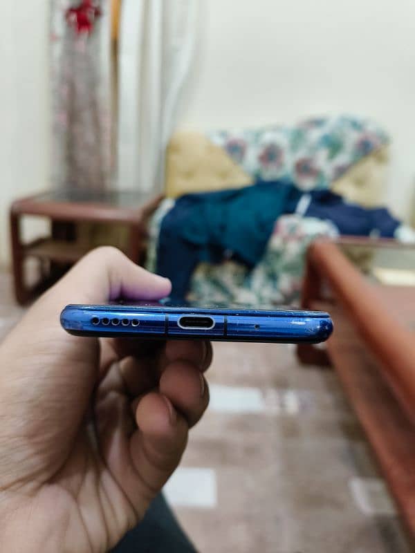 HUAWEI NOVA 5T  8/128 PTA APPROVED 4