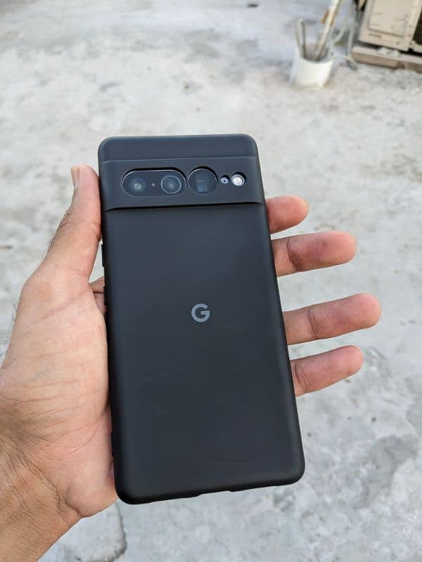 Google Pixel 7 Pro 12/128 Gb 1