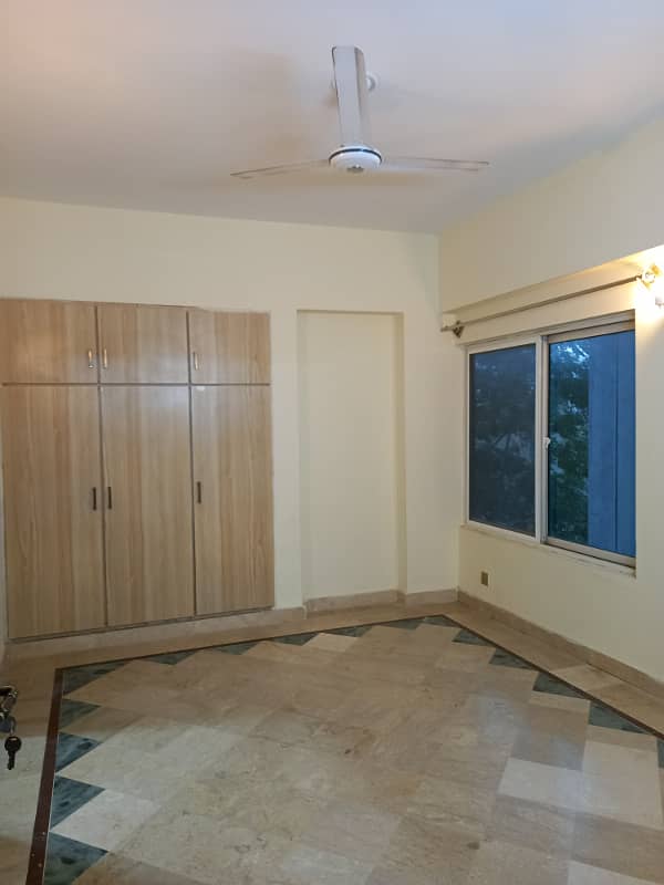 3 Bedroom Unfurnished Apartment Available For Rent in E/11/4 11