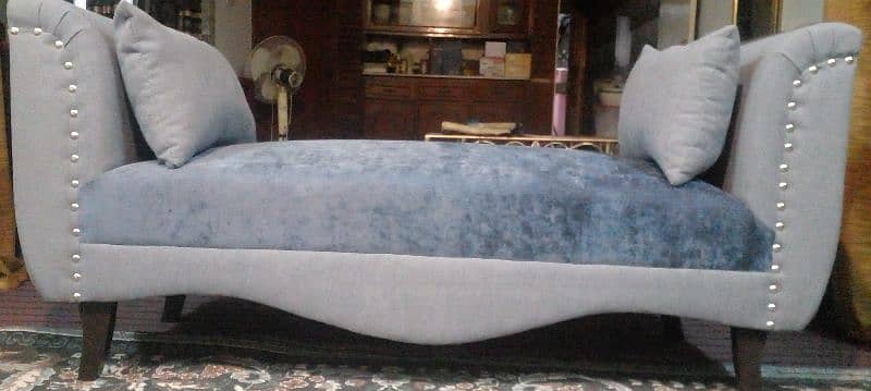 Very beautiful heavy comfortable Molty foam dewan03335138001 1