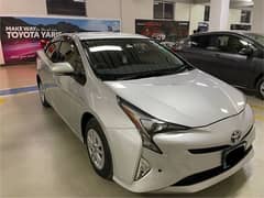 Toyota Prius  S 2018