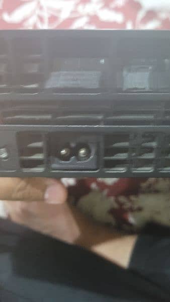 ps4 ok condition with all cables and 1 controller 2