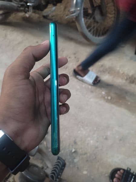 AQUOS R3  NON PTA 0