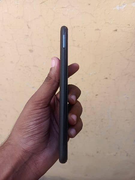 Used Realme C11 in 9/10 Condition 1