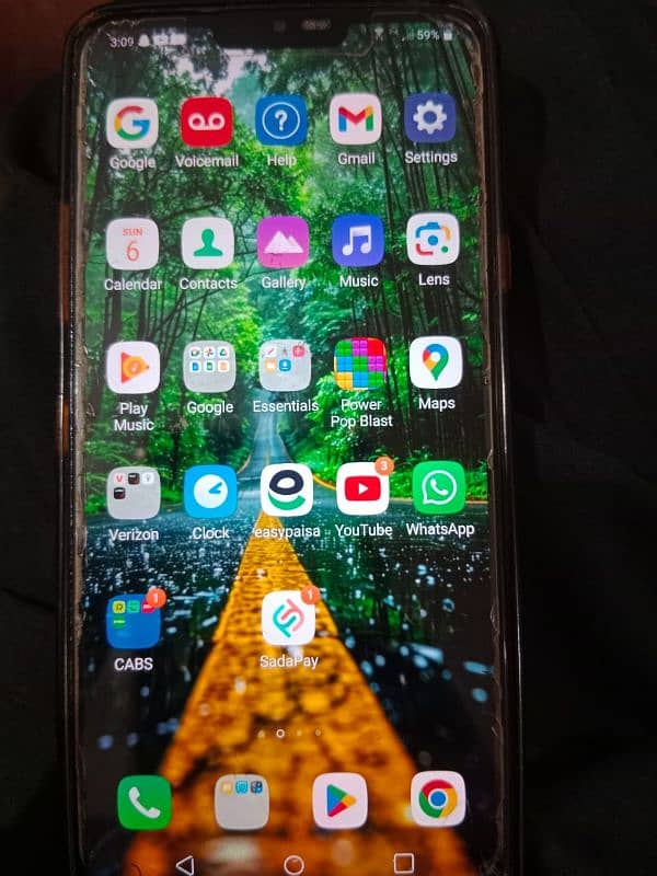 LG G7 THIN Q 6