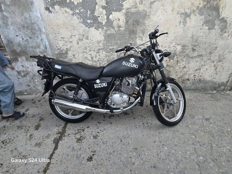 Suzuki 150 SE 10