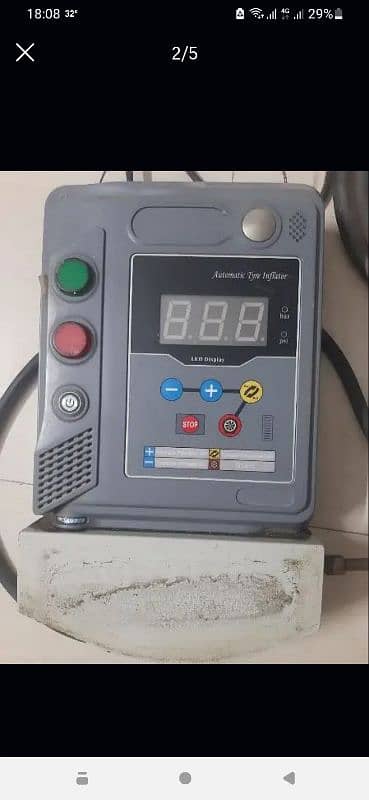 Tyre Inflator/Wheel Allignment 2