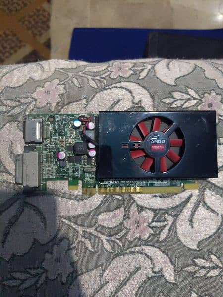 Ati Radeon R7 350 / 4gb 0