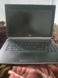 Laptop Dell 3rd generation core i3