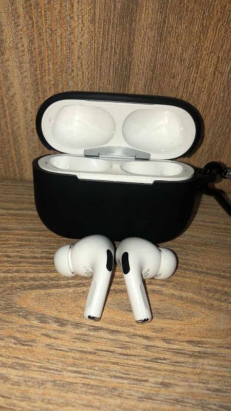 Airpods 2nd gen 3