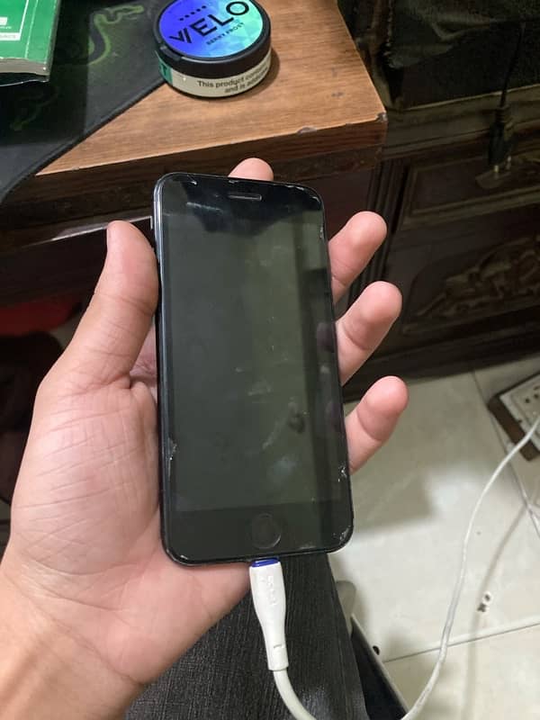 IPhone 7 03256637495 1