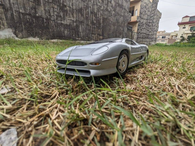 diecast miniature cars availble 10