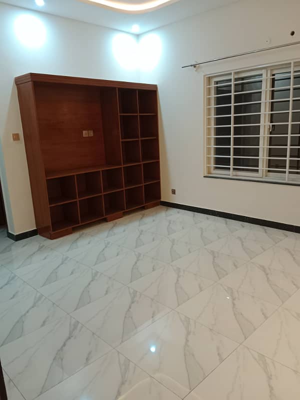 House for rent in phase 3 bahria town Rawalpindi 7