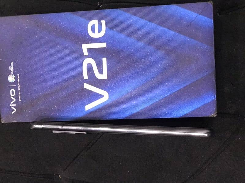 vivo v21e 8gb 128gb all OK pta poero h unet cheng h bass 0