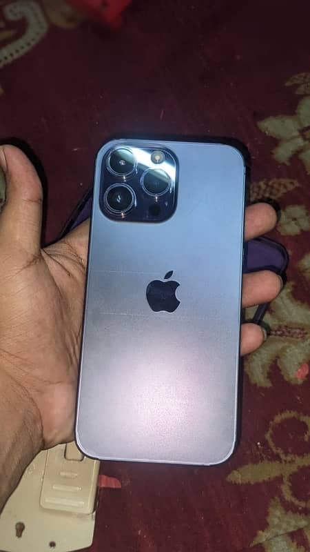 IPhone 14 Pro Max with box 4