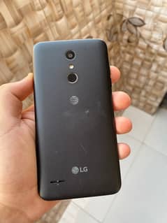 LG