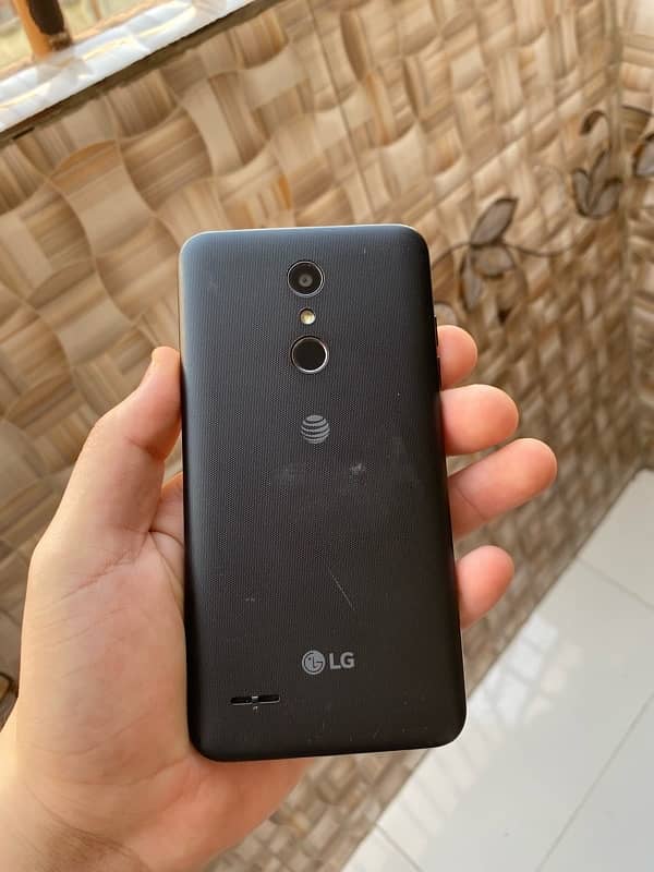 LG K30 4