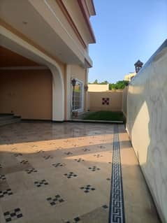 Kanal 6 bedroom house for rent in phase 7 bahria town Rawalpindi