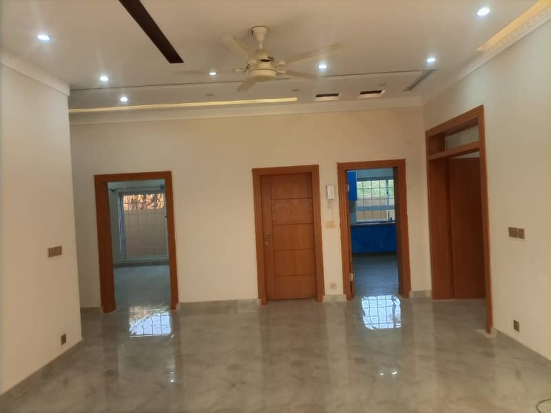 Kanal 6 bedroom house for rent in phase 7 bahria town Rawalpindi 8