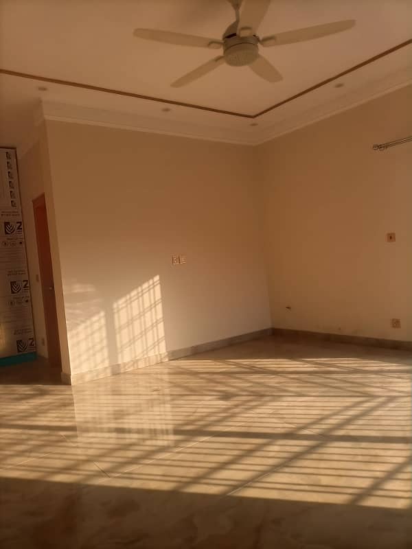 Kanal 6 bedroom house for rent in phase 7 bahria town Rawalpindi 13