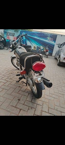 Honda cg125 4