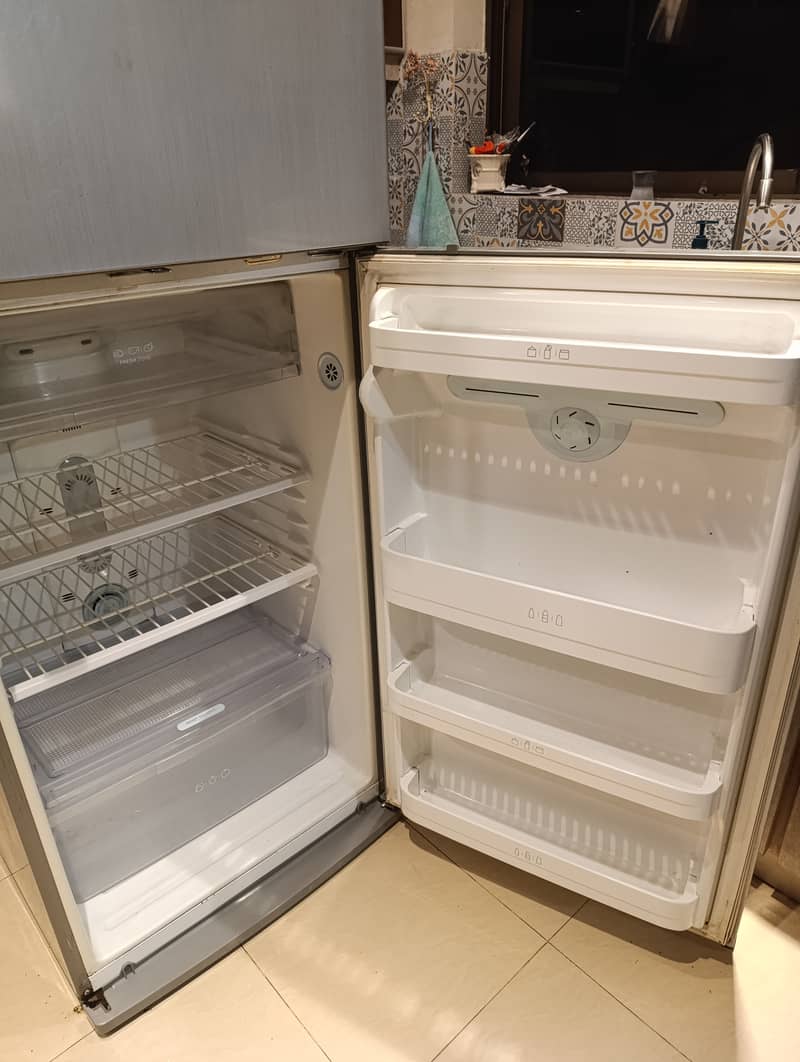 LG Refrigerator GR G472JLC 4