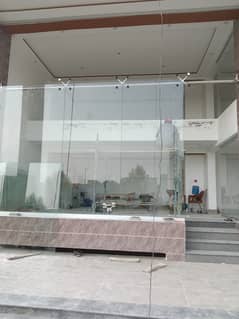 Aluminium Windows/door & Glass Work Shower Cubical/Glass Office Cabin