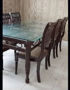 Dining Table 0