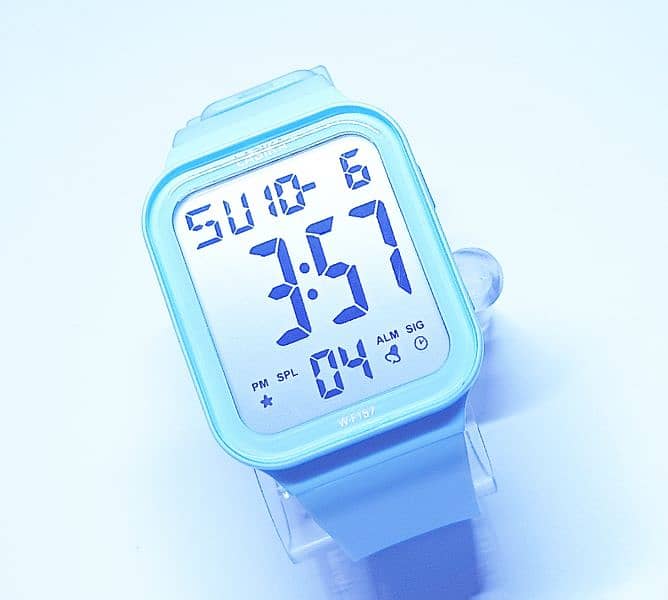 LASIKA digital watch 1