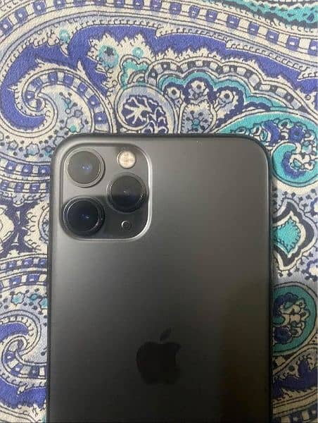 iphone 11pro 256GB non pta 4