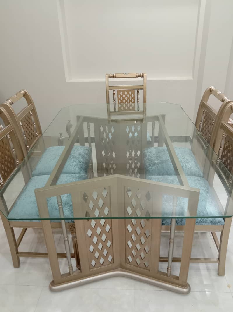 Dinning table for sale 1