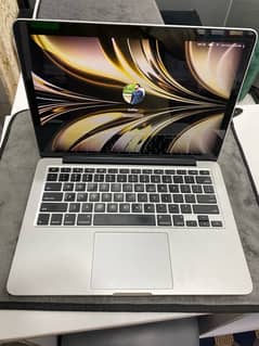 Macbook Pro - 13.3 inch - 8/256