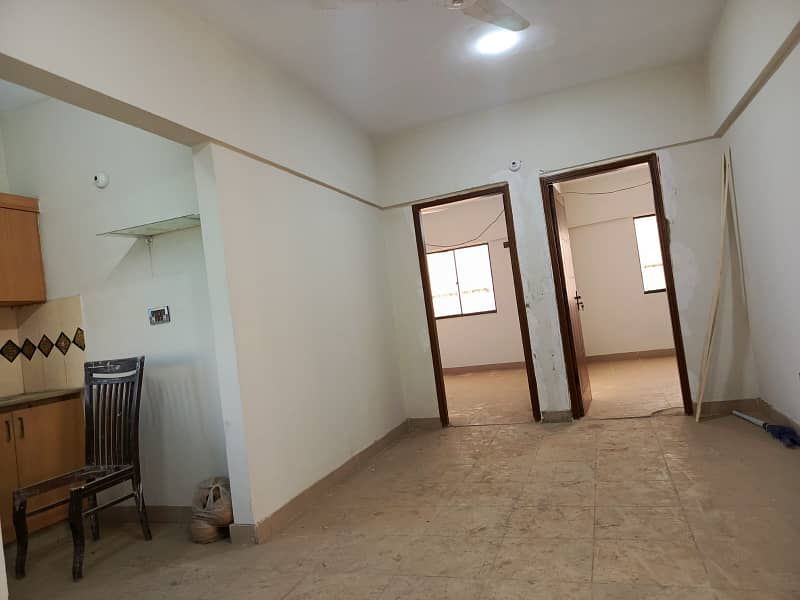 Apartment Available For Rent 3Bed DD 4th Floor Small Bukhari Commercial 6