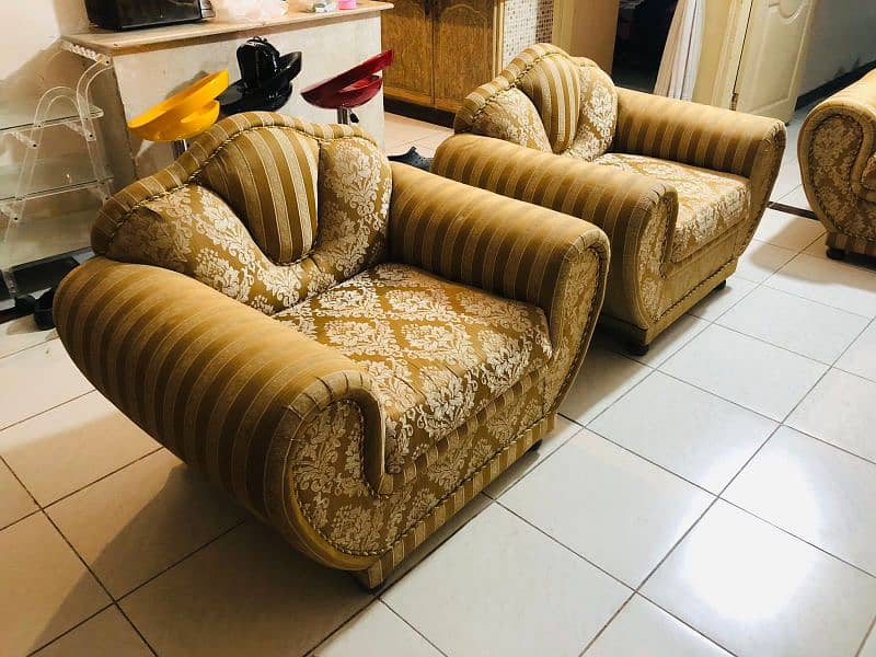 7 seater sofa set 0