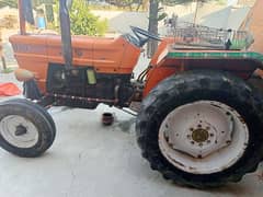 I am selling 1979 model tractor all ok ha documents clear ha