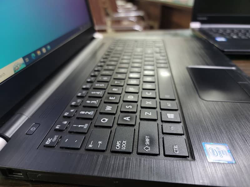 TOSHIBA A50C | CORE I7 | 6TH GEN | 16GB | 256 GB SSD | 15.6" | LAPTOP 6