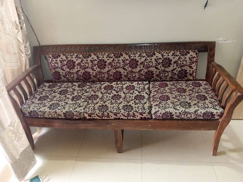 Sofa set five sister 1